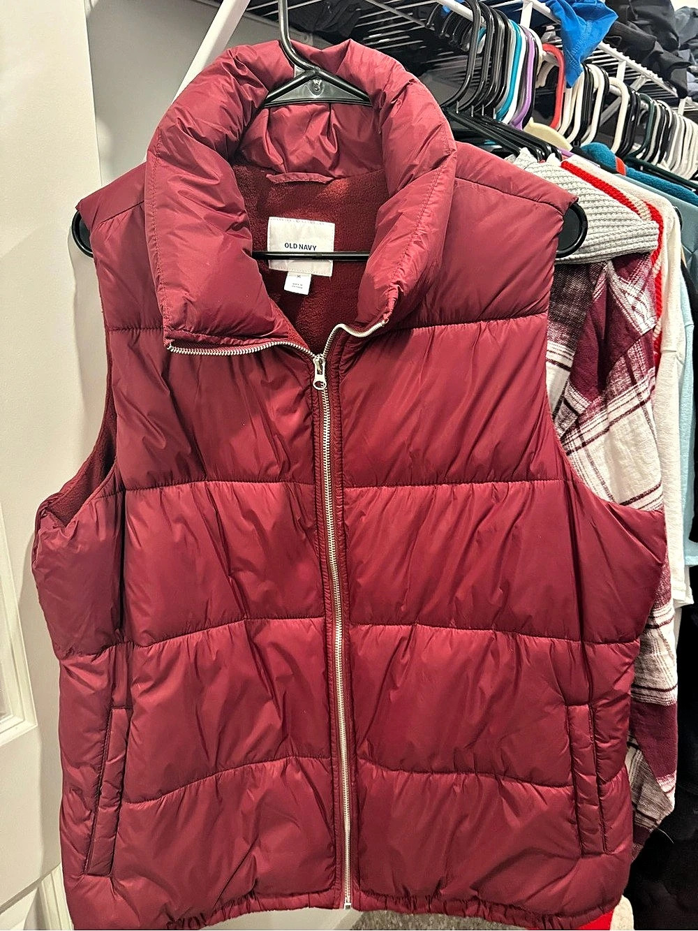 Old Navy Frost-Free Quilted Puffer Vest Red XL